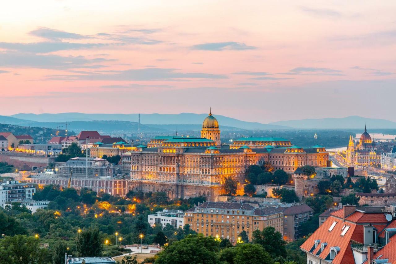 Apartment On Gellert Hill Downtown With Free Garage & Castle View ブダペスト エクステリア 写真